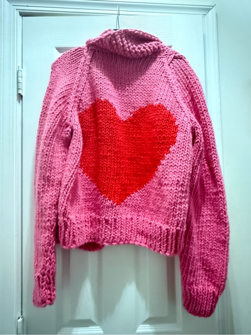 GOGO Sweaters Pink Chunky Knit Cardigan with Red Heart Detail Cotton - Picture 5 of 5